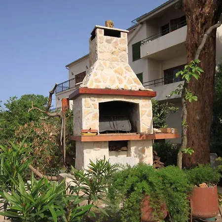 Appartement 5728a Jelsa (Hvar)